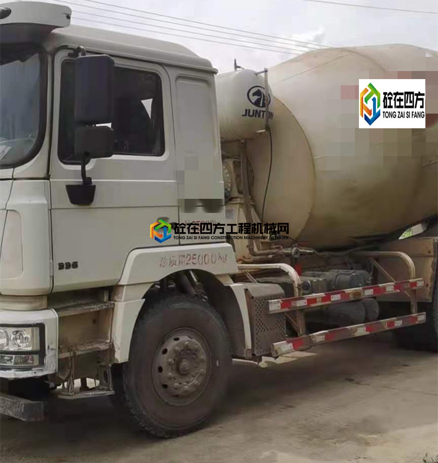 https://images.tongzsf.com/tong/truck_machine/20210526/160adc79c80a69.jpg