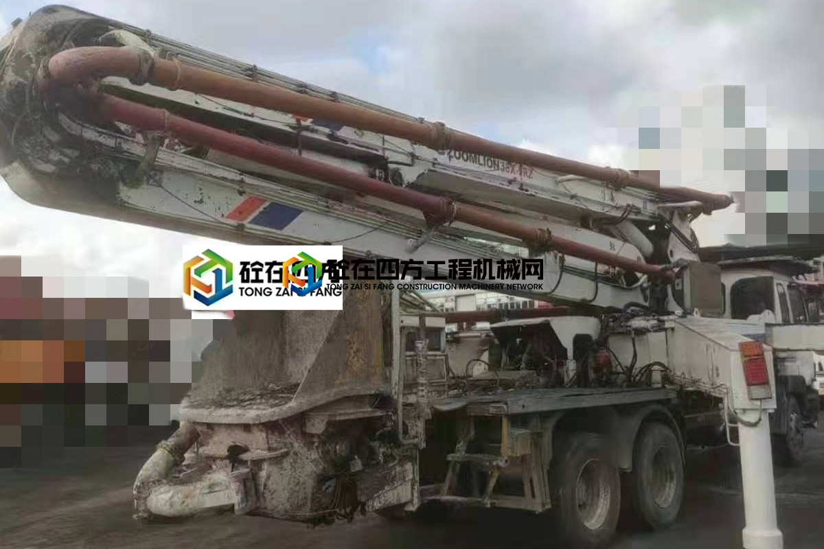 https://images.tongzsf.com/tong/truck_machine/20210526/160ade7cb4f1c8.jpg