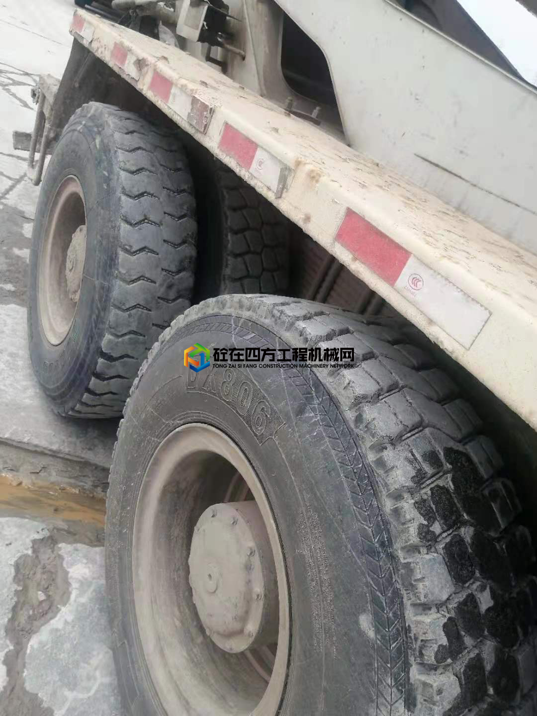 https://images.tongzsf.com/tong/truck_machine/20210526/160adedb42f0d7.jpg
