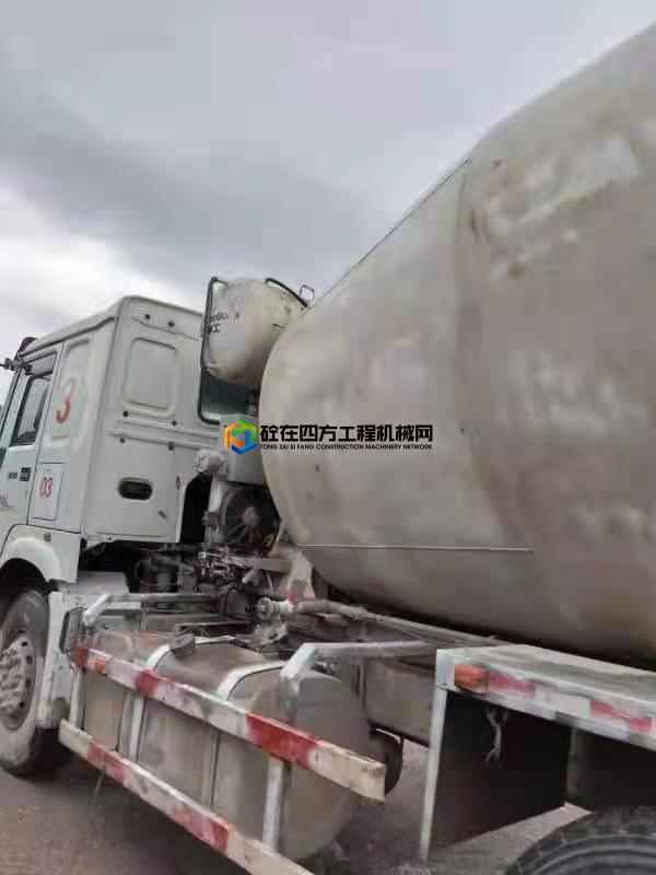 https://images.tongzsf.com/tong/truck_machine/20210526/160adf8f057893.jpg