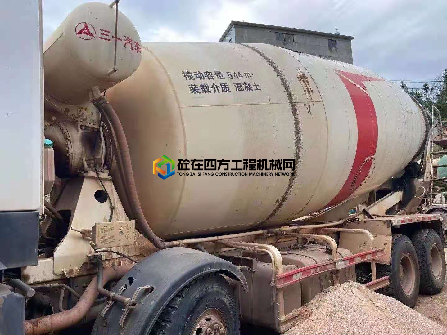 https://images.tongzsf.com/tong/truck_machine/20210528/160b05edc53a9f.jpg