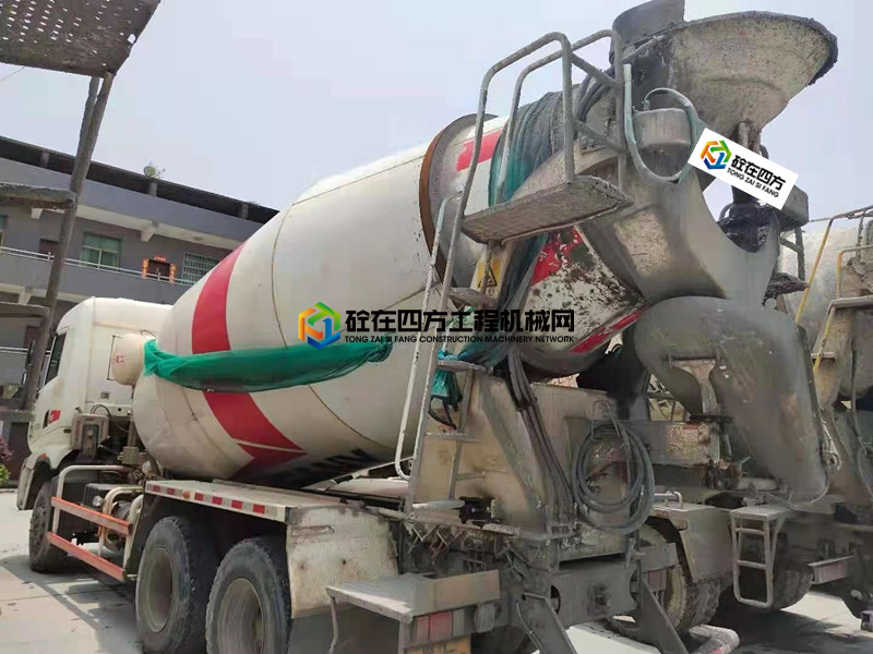 https://images.tongzsf.com/tong/truck_machine/20210529/160b192c615d78.jpg