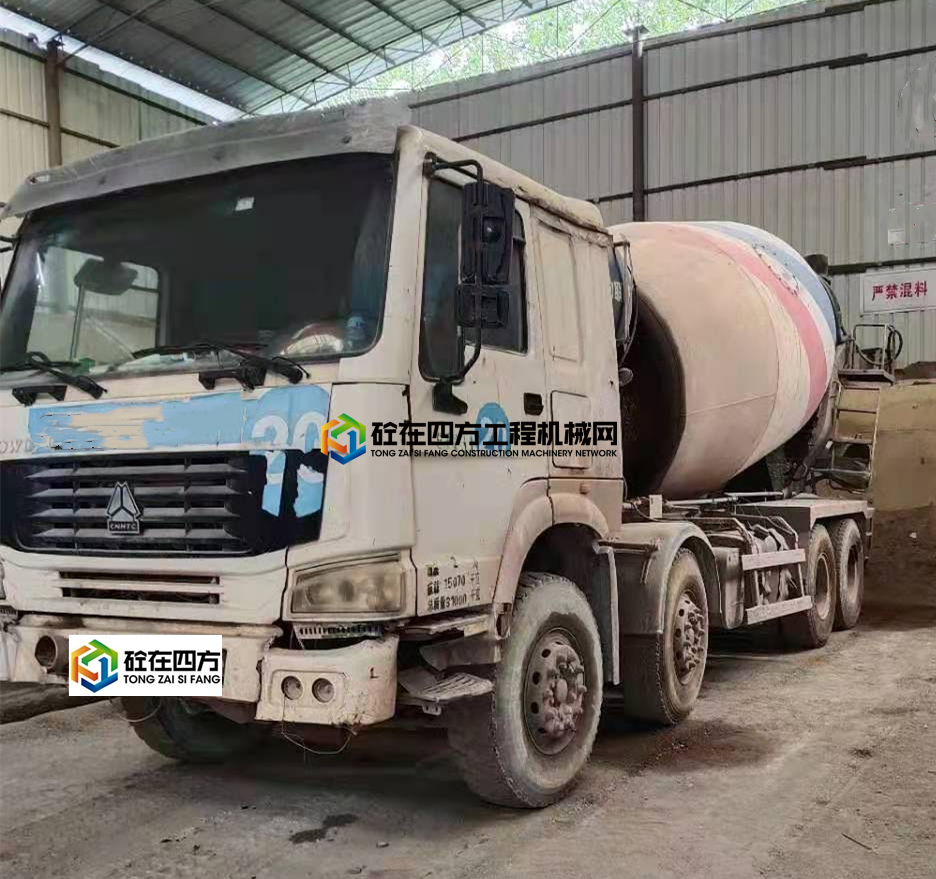 https://images.tongzsf.com/tong/truck_machine/20210531/160b47f75bd7d2.jpg