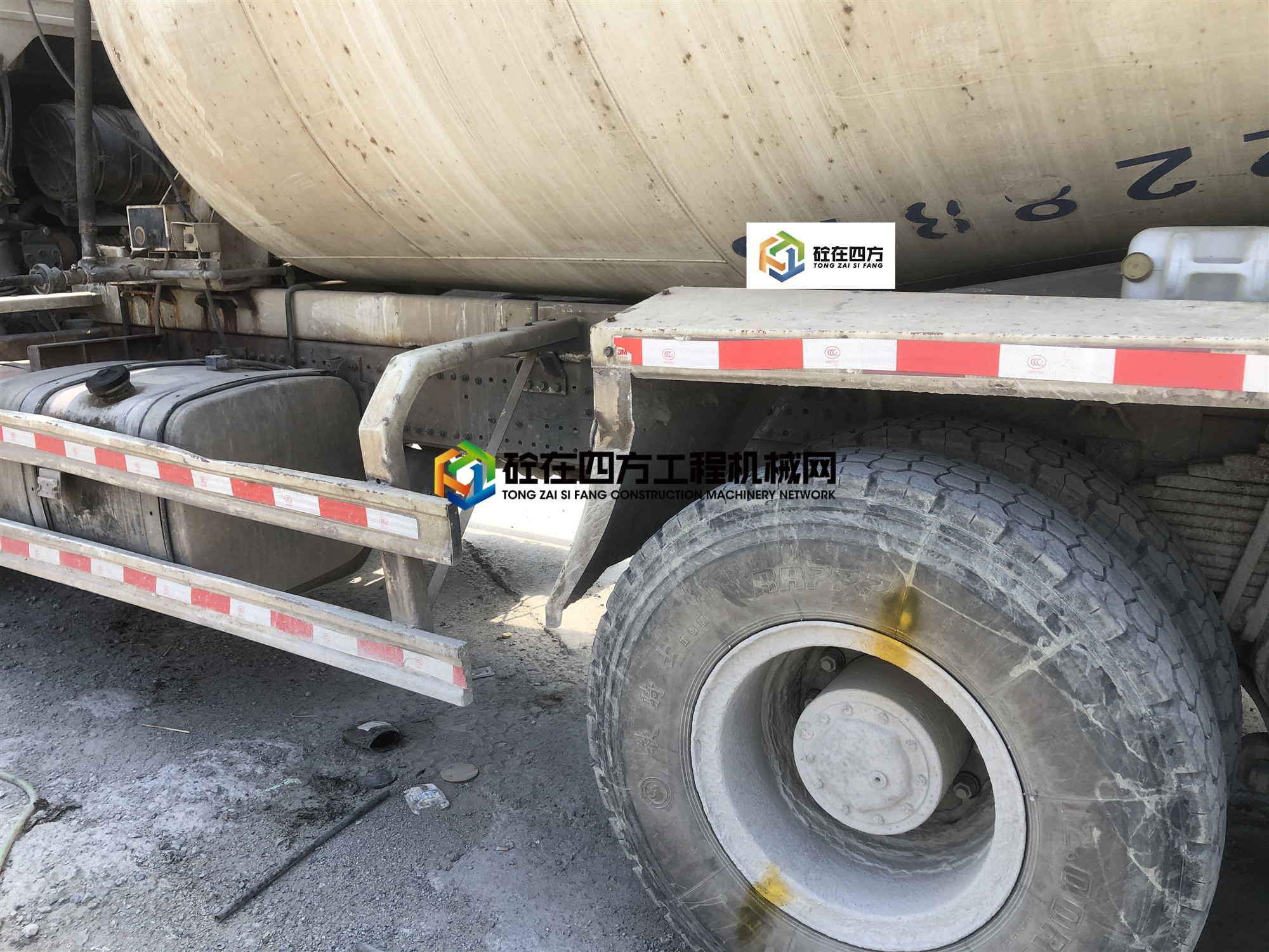 https://images.tongzsf.com/tong/truck_machine/20210531/160b49b014e2e2.jpg