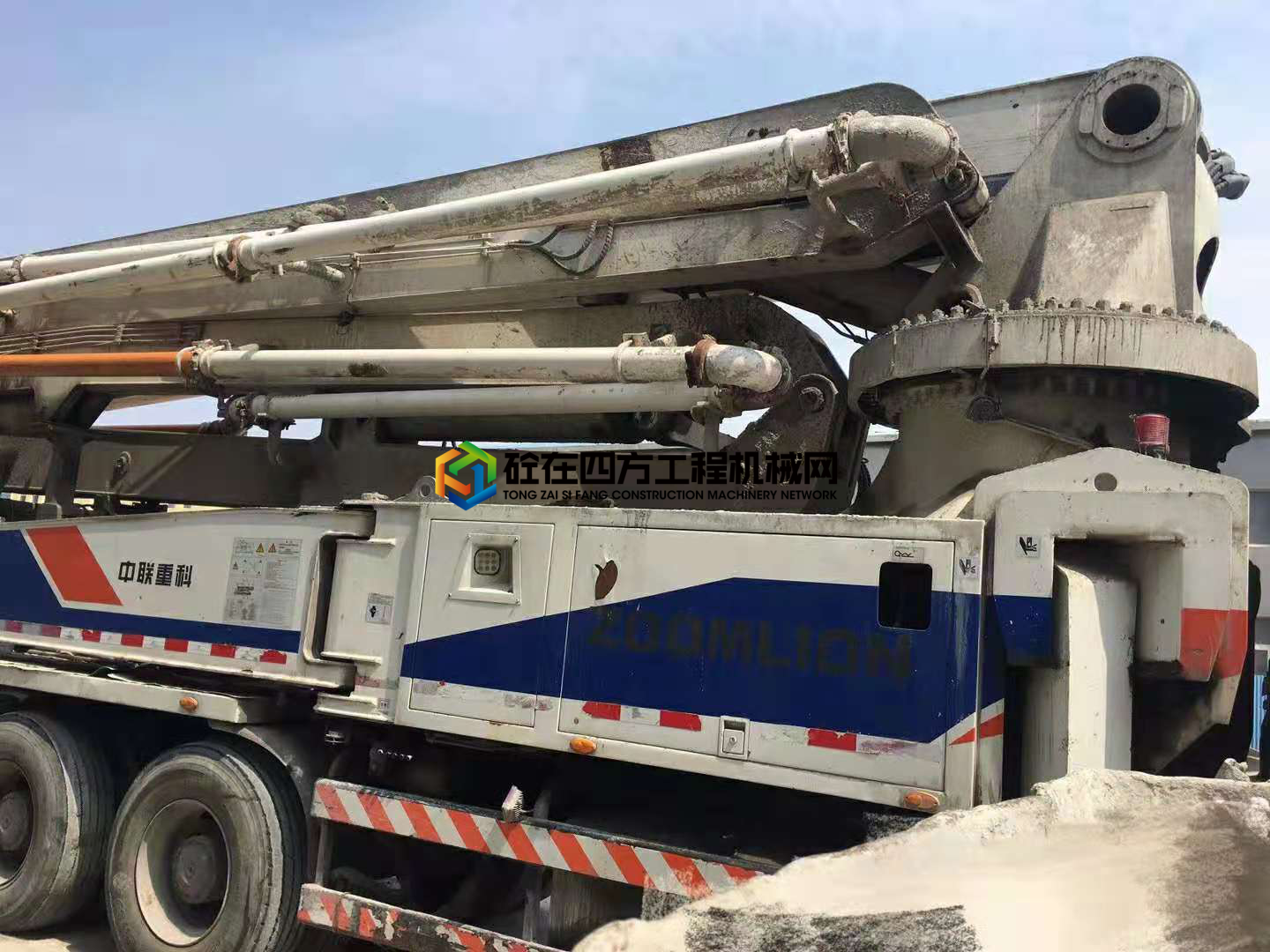 https://images.tongzsf.com/tong/truck_machine/20210531/160b4ae3ecef82.jpg