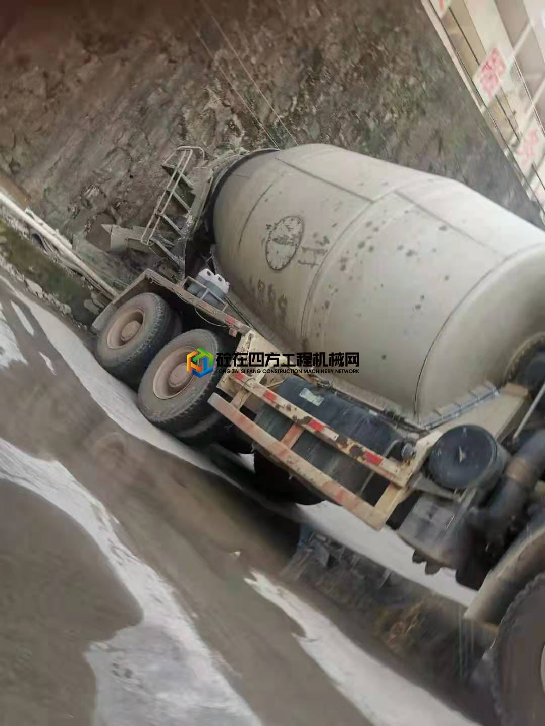 https://images.tongzsf.com/tong/truck_machine/20210531/160b4b30f9c57c.jpg