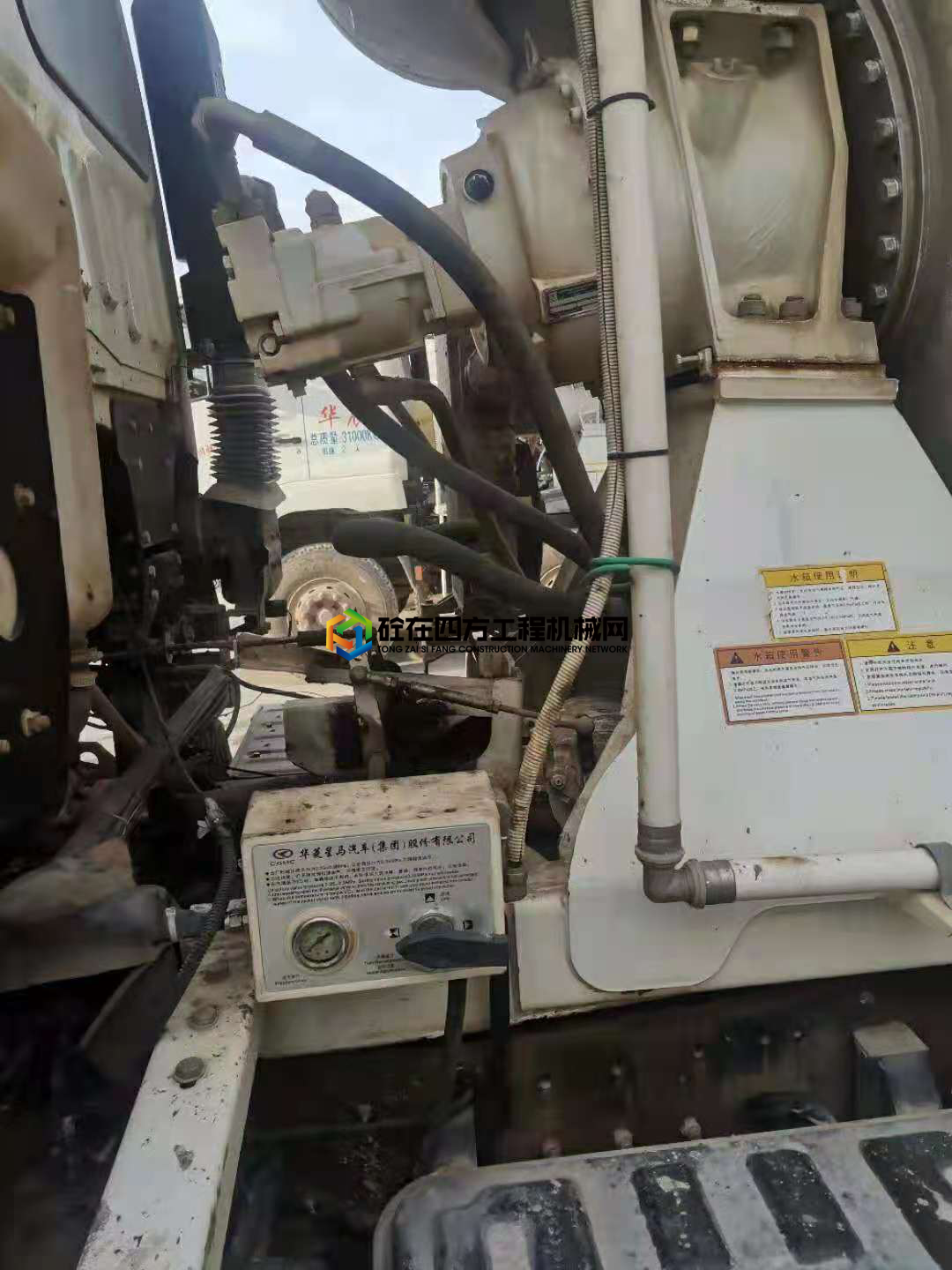 https://images.tongzsf.com/tong/truck_machine/20210531/160b4b3188d168.jpg