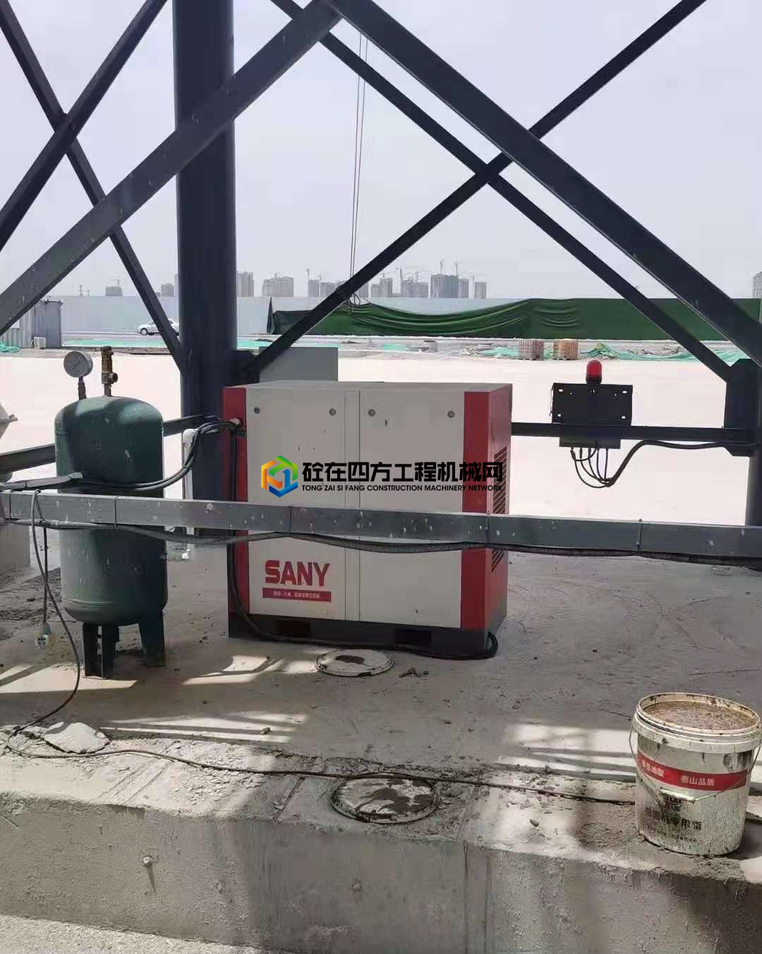 https://images.tongzsf.com/tong/truck_machine/20210601/160b5a1018196c.jpg