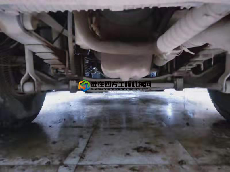 https://images.tongzsf.com/tong/truck_machine/20210601/160b5d75bc73a1.jpg