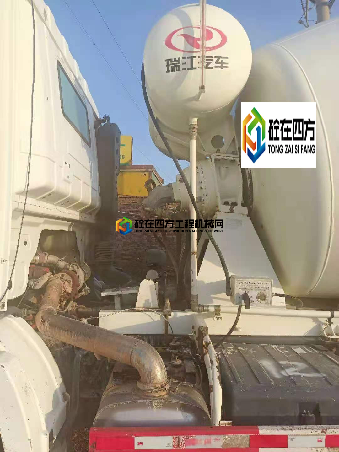https://images.tongzsf.com/tong/truck_machine/20210602/160b6f9c14c9d6.jpg