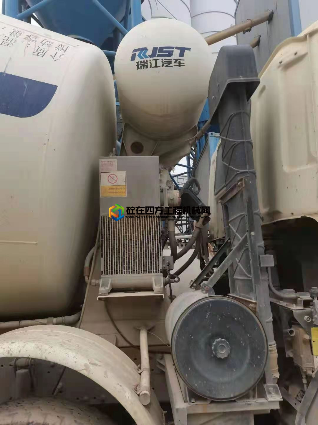 https://images.tongzsf.com/tong/truck_machine/20210602/160b6fb0dc8783.jpg