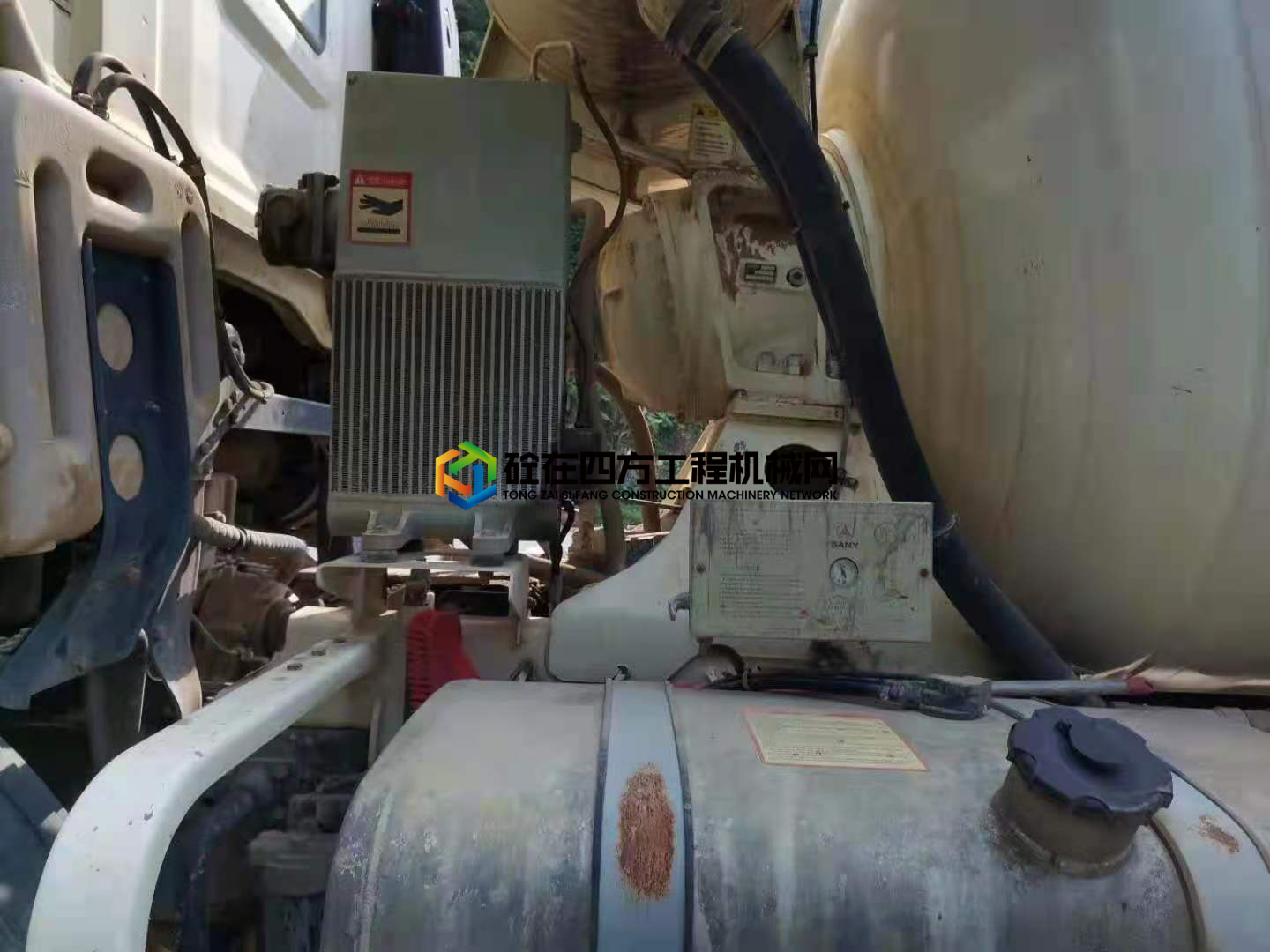 https://images.tongzsf.com/tong/truck_machine/20210602/160b6fc643df3b.jpg
