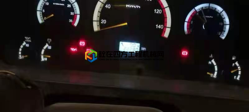 https://images.tongzsf.com/tong/truck_machine/20210602/160b74e171c32f.jpg