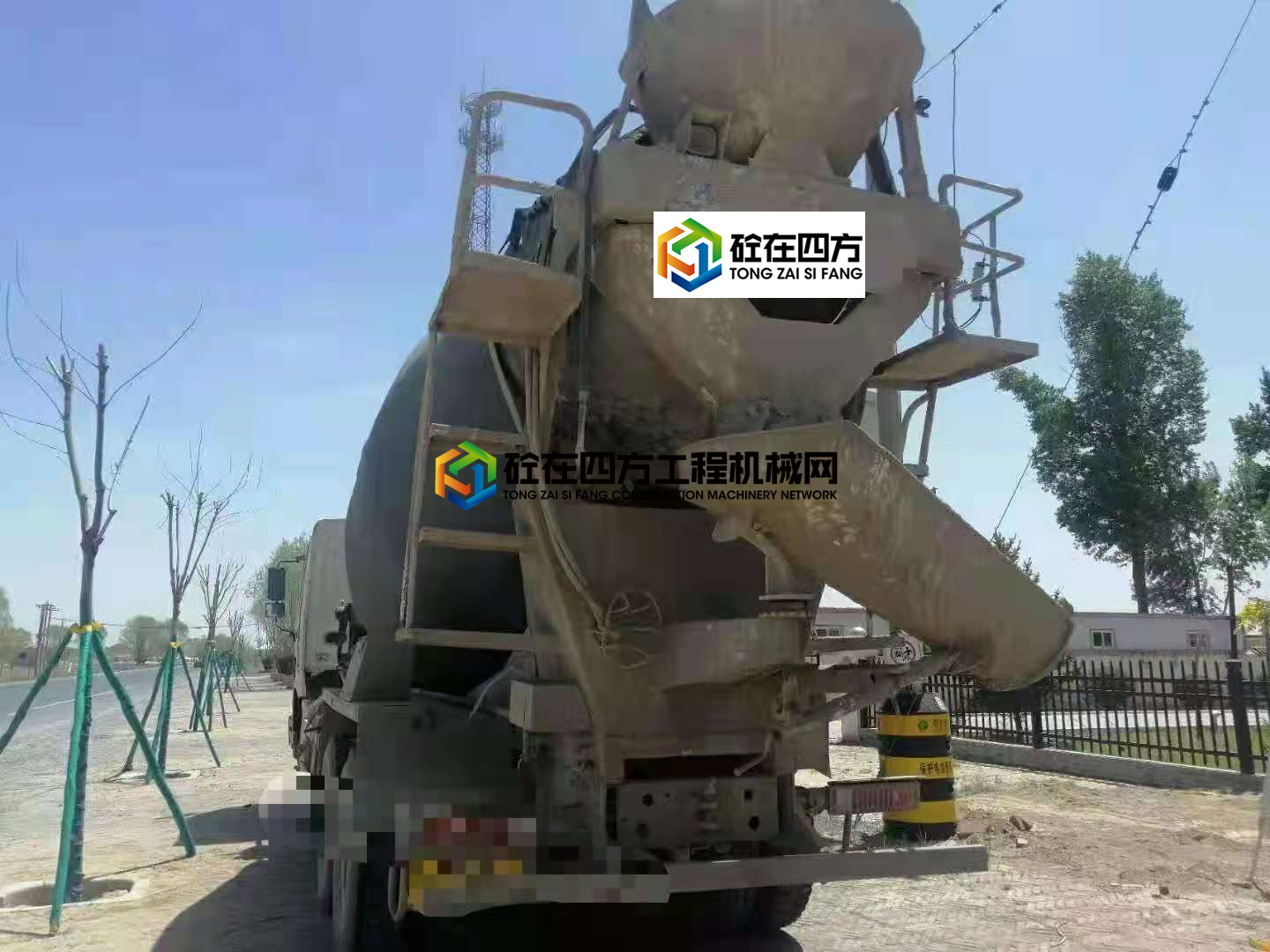 https://images.tongzsf.com/tong/truck_machine/20210603/160b86bce5c7fd.jpg