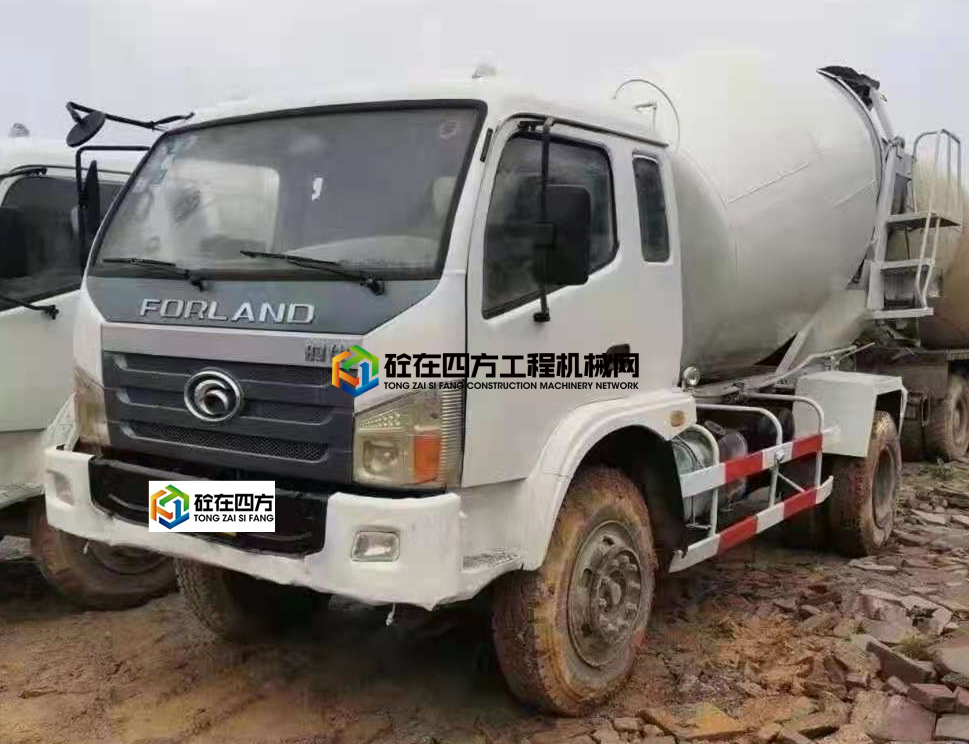 https://images.tongzsf.com/tong/truck_machine/20210603/160b883bba8221.jpg