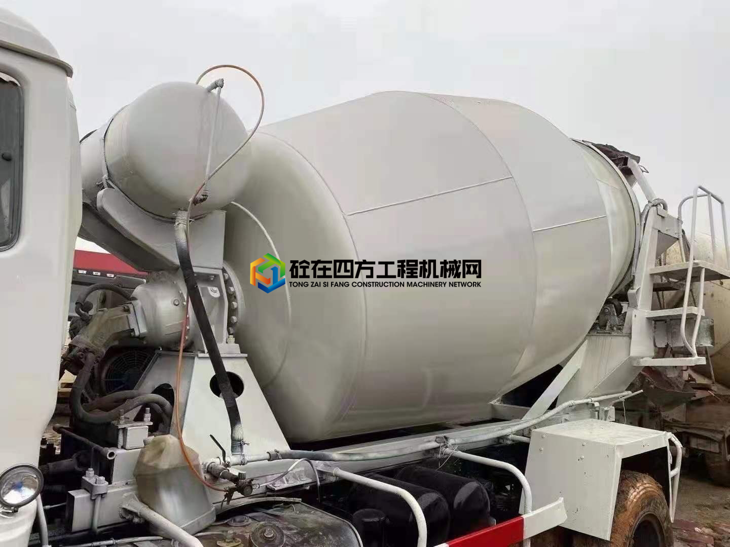 https://images.tongzsf.com/tong/truck_machine/20210603/160b883bdb06c0.jpg