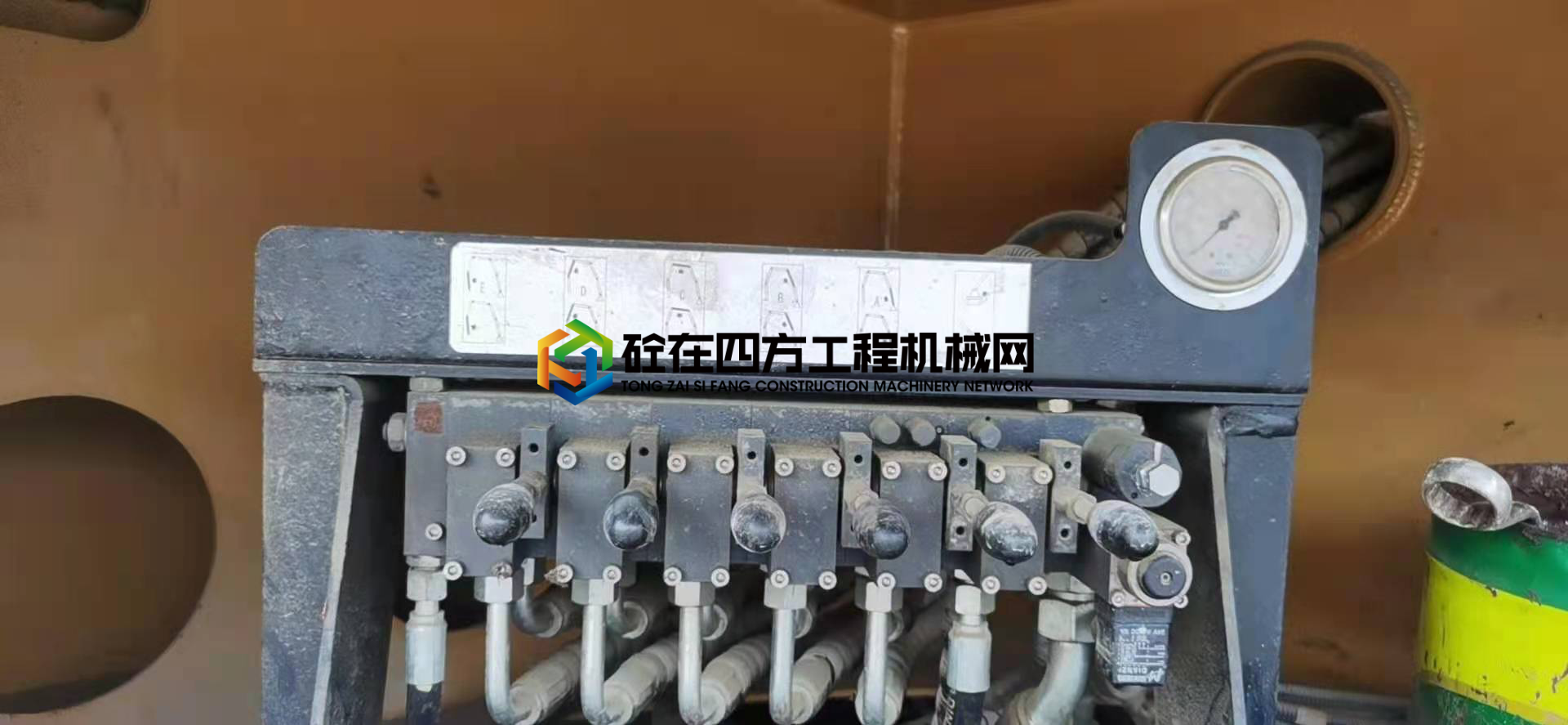 https://images.tongzsf.com/tong/truck_machine/20210607/160bd6ced185b0.jpg