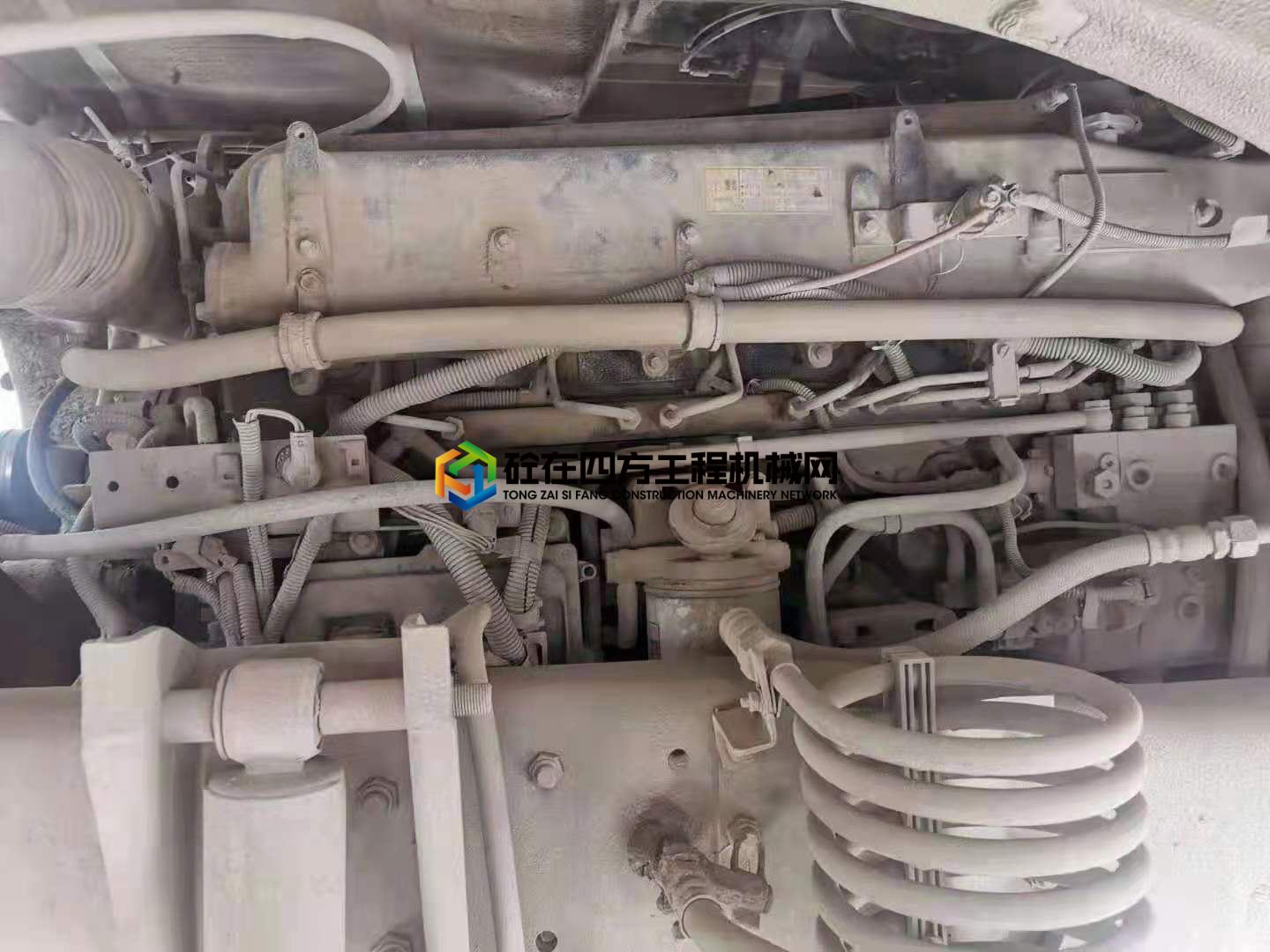 https://images.tongzsf.com/tong/truck_machine/20210607/160bd8038af3b1.jpg