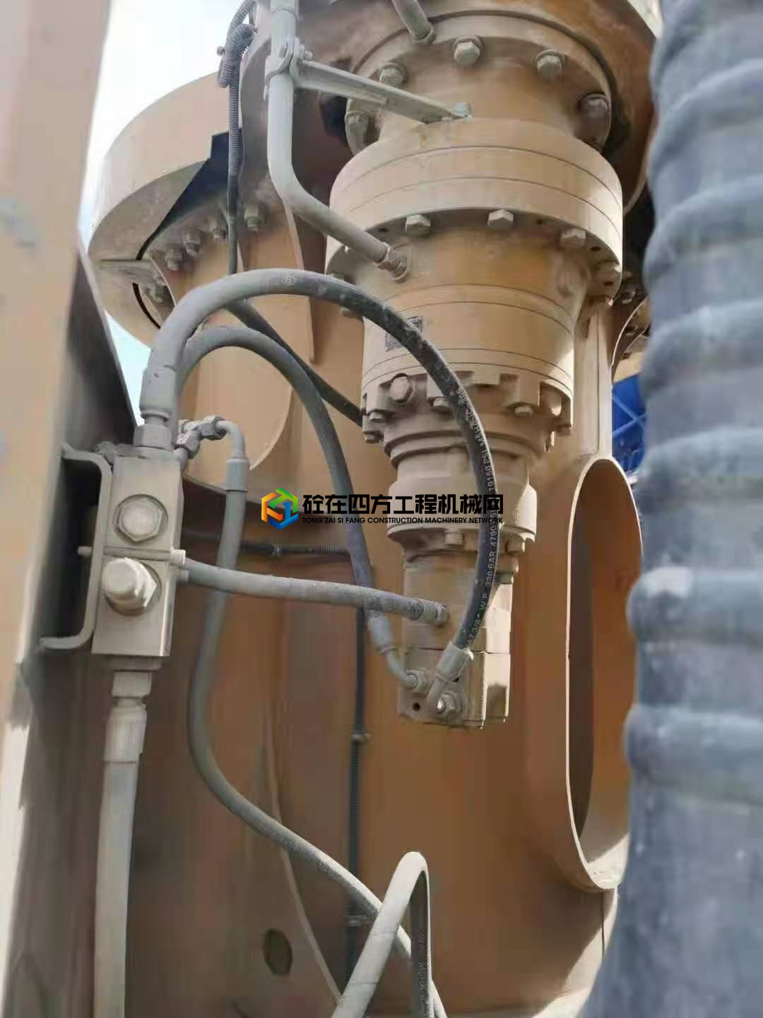 https://images.tongzsf.com/tong/truck_machine/20210607/160bdc3025e22c.jpg