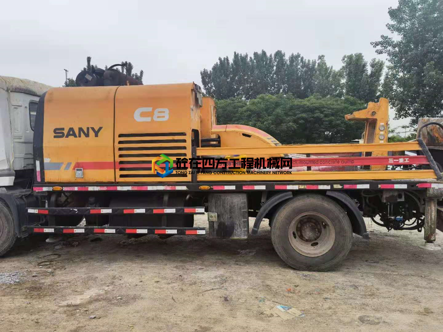 https://images.tongzsf.com/tong/truck_machine/20210607/160bdc7ea73a9e.jpg