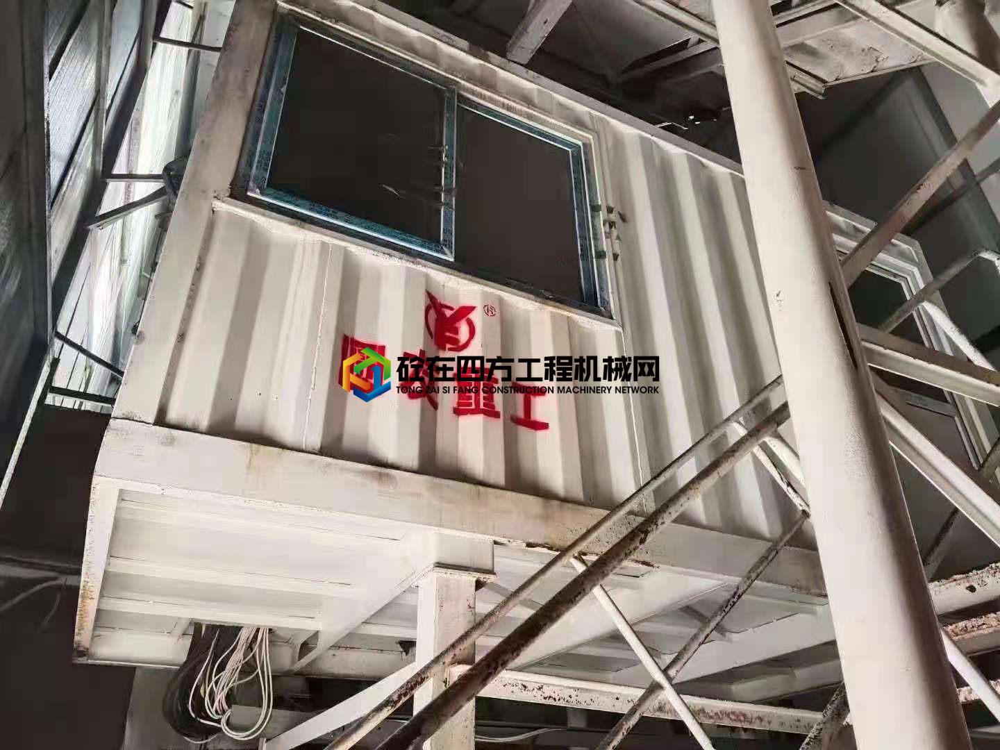 https://images.tongzsf.com/tong/truck_machine/20210607/160bde3ac06920.jpg
