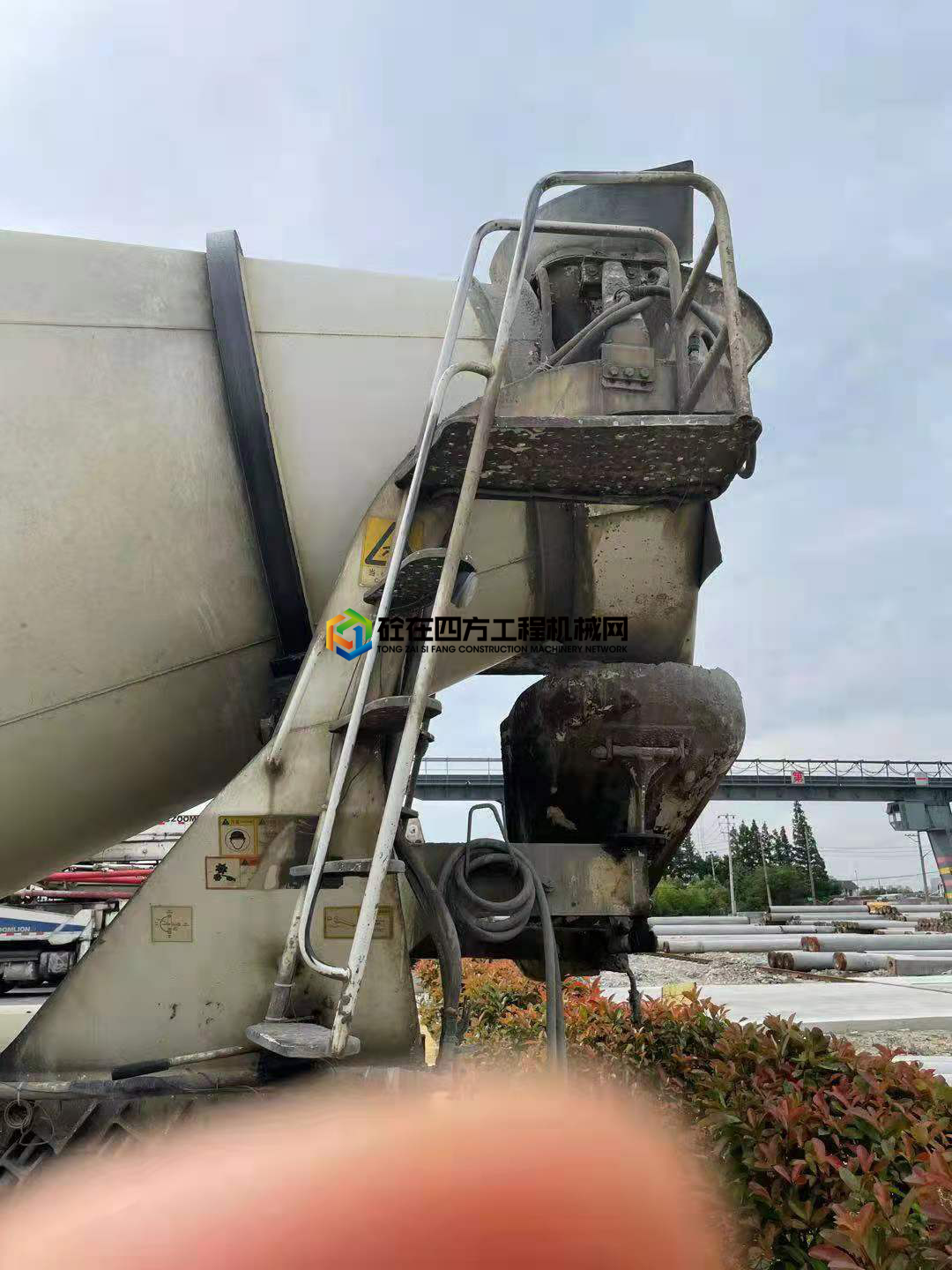 https://images.tongzsf.com/tong/truck_machine/20210607/160bde4878ff31.jpg