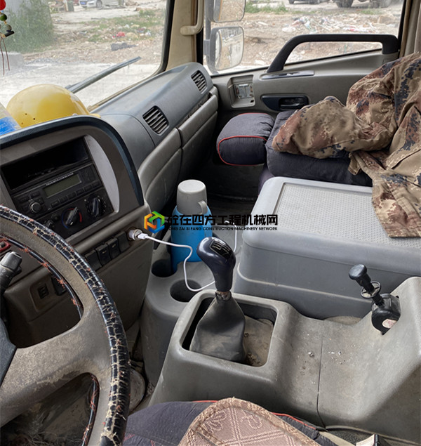 https://images.tongzsf.com/tong/truck_machine/20210608/160bec8e8c3a40.jpg