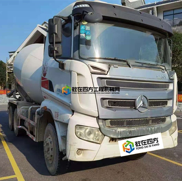 https://images.tongzsf.com/tong/truck_machine/20210608/160bf160fcadb8.jpg