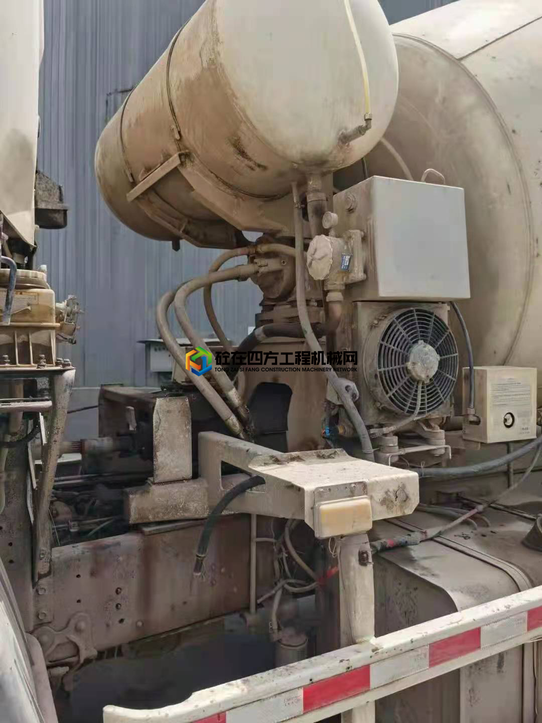 https://images.tongzsf.com/tong/truck_machine/20210608/160bf185348d80.jpg