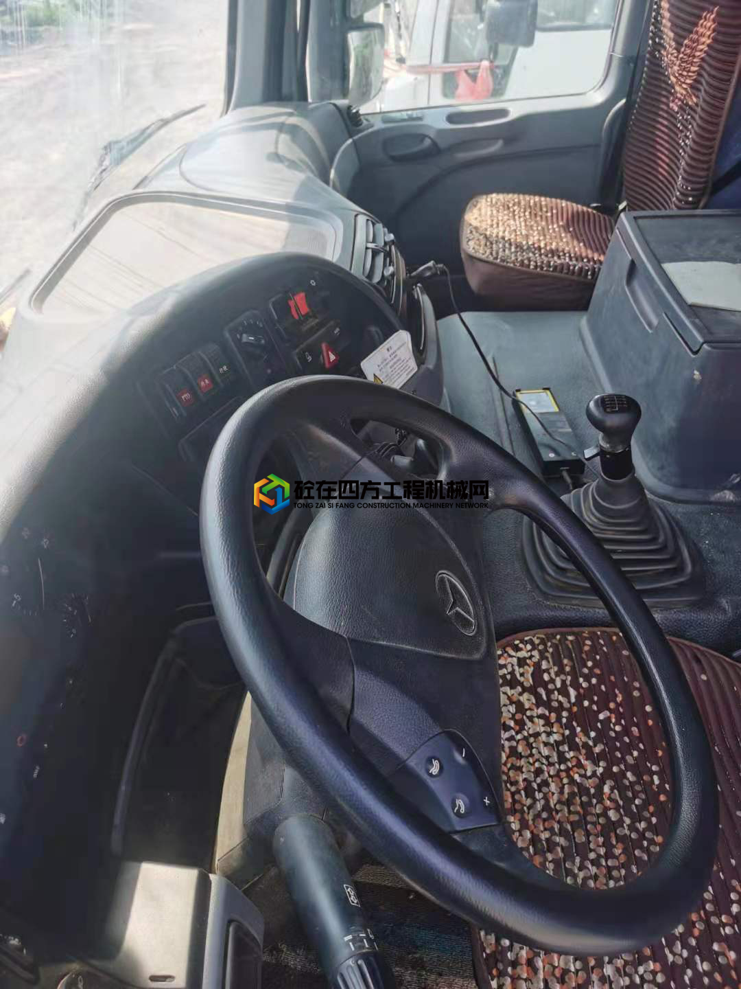 https://images.tongzsf.com/tong/truck_machine/20210608/160bf202ca6a4f.jpg
