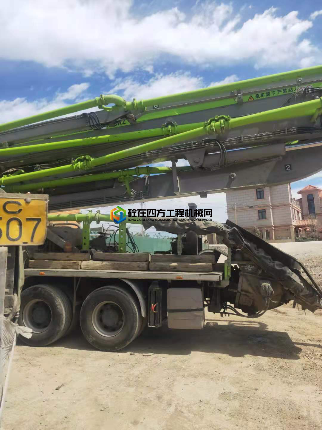 https://images.tongzsf.com/tong/truck_machine/20210608/160bf2d97890ff.jpg