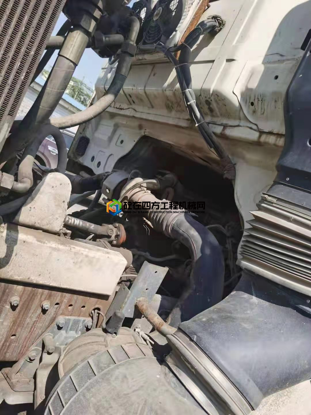 https://images.tongzsf.com/tong/truck_machine/20210608/160bf3fcb3c554.jpg