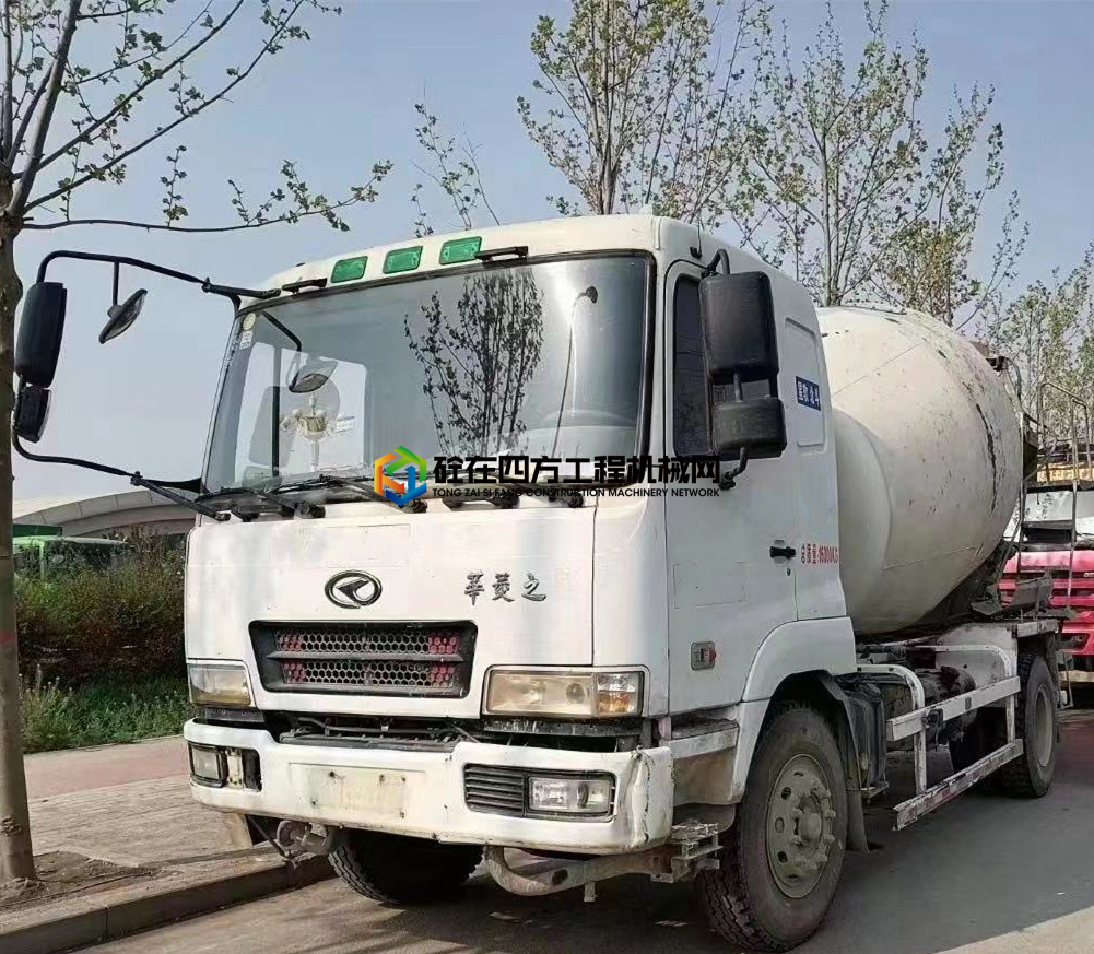 https://images.tongzsf.com/tong/truck_machine/20210609/160c064f4c4aa0.jpg
