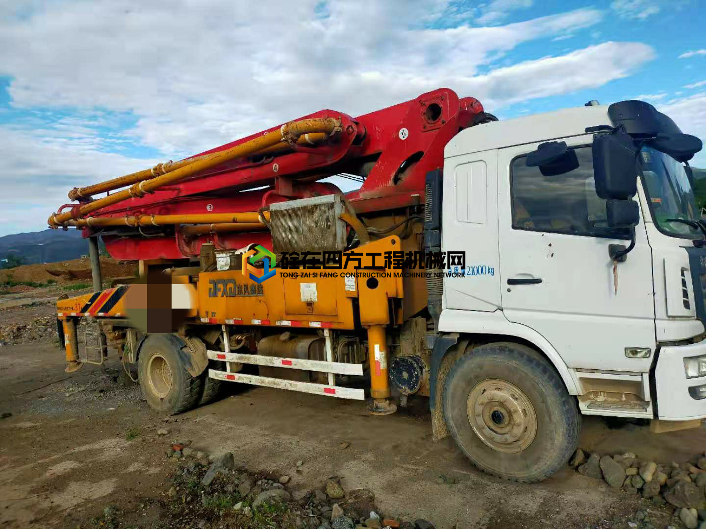 https://images.tongzsf.com/tong/truck_machine/20210609/160c0742457a30.jpg