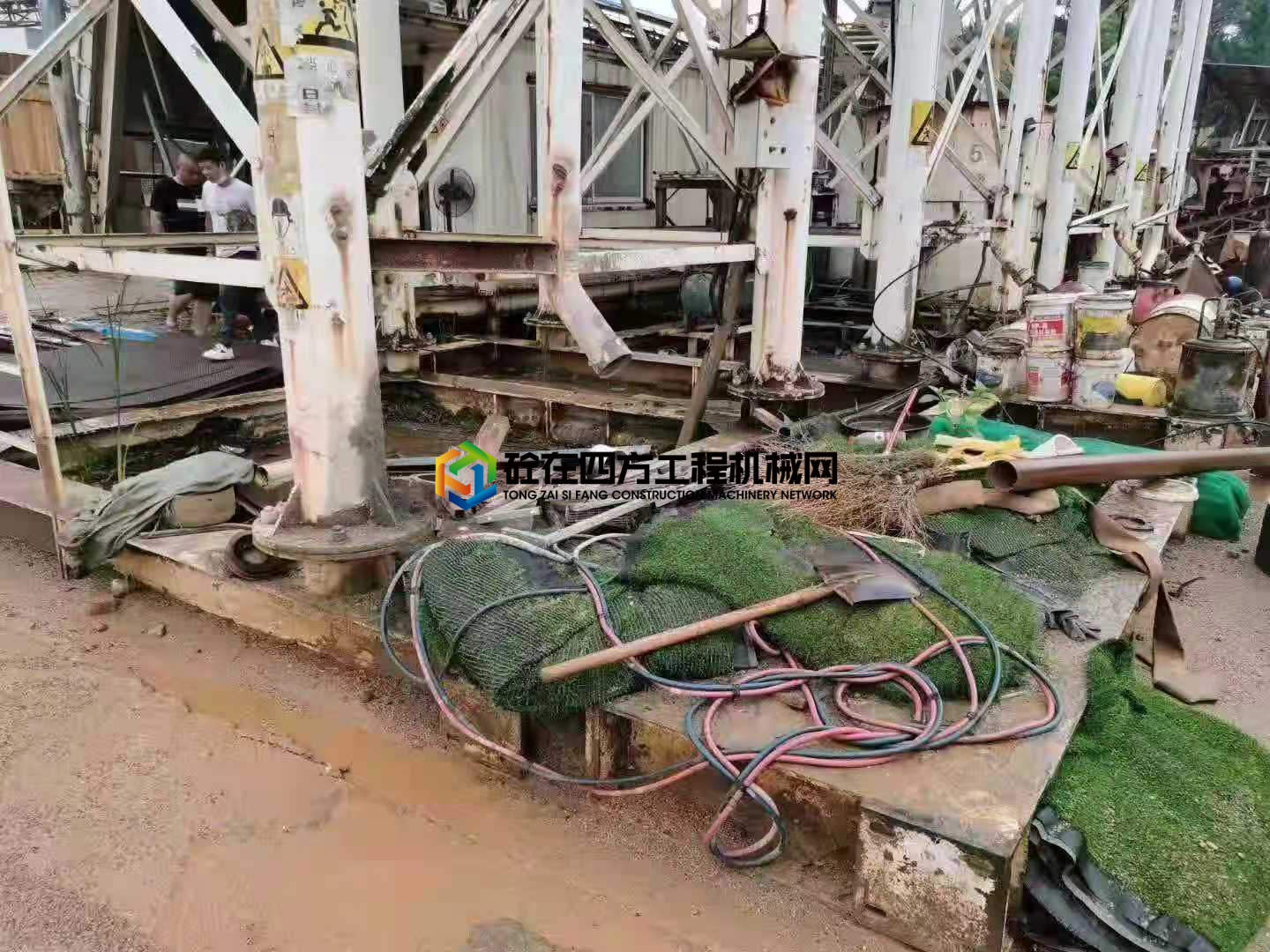 https://images.tongzsf.com/tong/truck_machine/20210609/160c086fc413d7.jpg