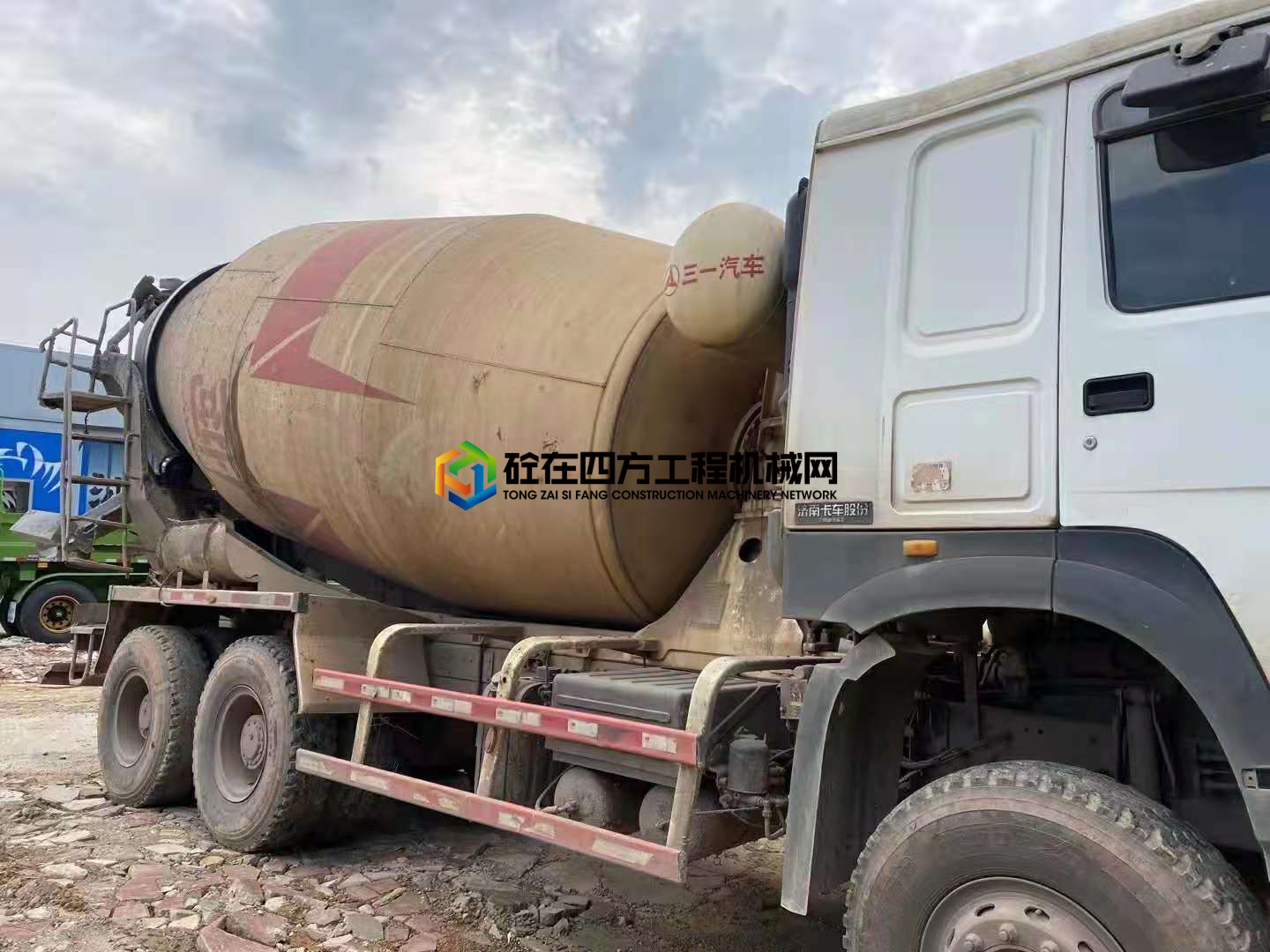 https://images.tongzsf.com/tong/truck_machine/20210610/160c1beb7ad8c8.jpg