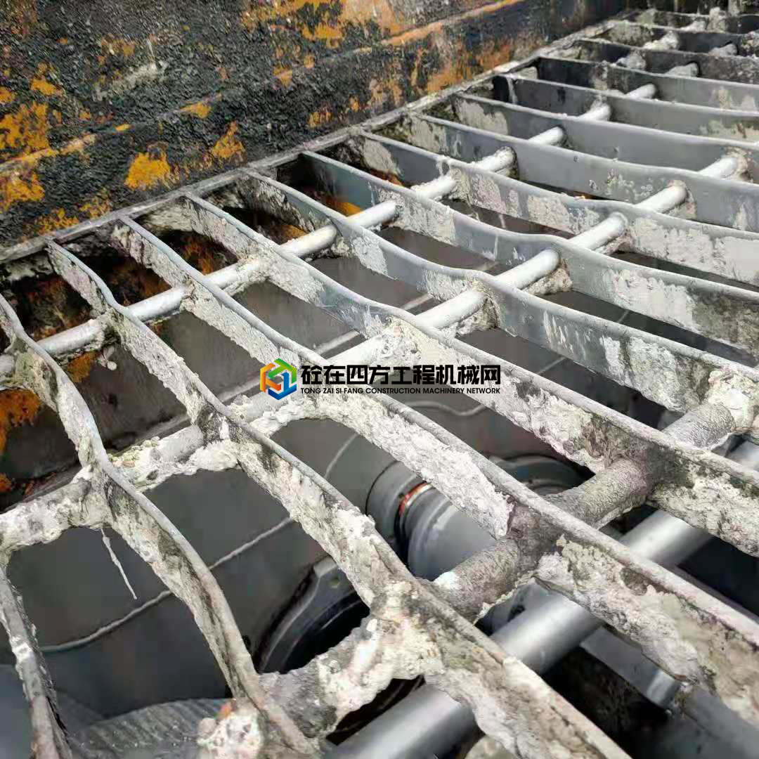 https://images.tongzsf.com/tong/truck_machine/20210610/160c1e435d89a1.jpg
