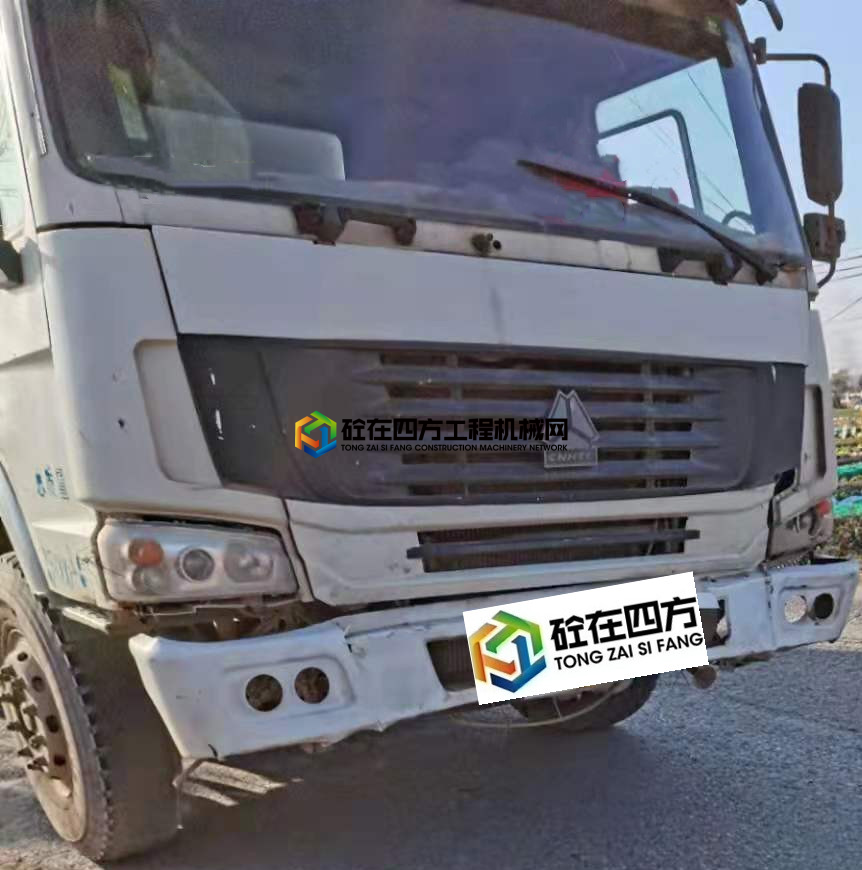 https://images.tongzsf.com/tong/truck_machine/20210615/160c874cddecd2.jpg
