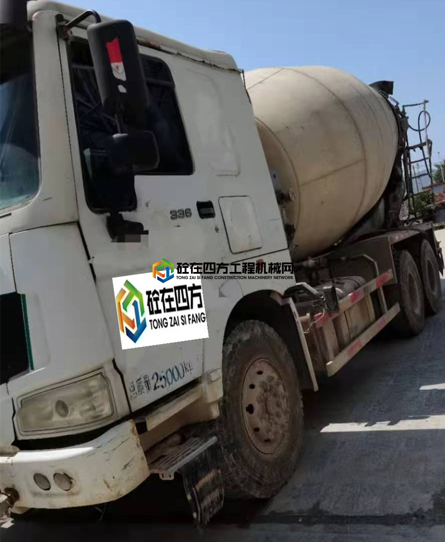 https://images.tongzsf.com/tong/truck_machine/20210615/160c874ced9a9a.jpg