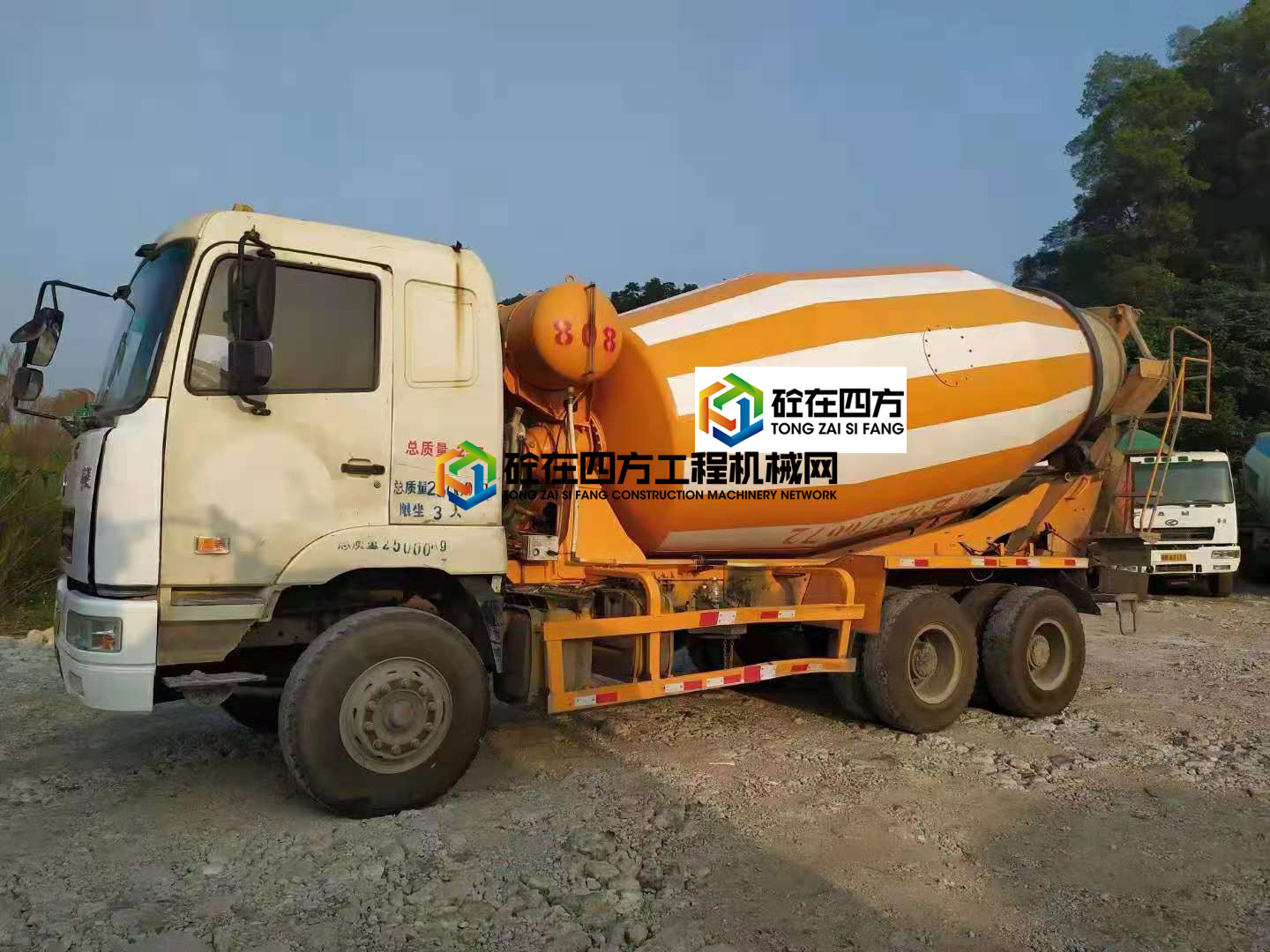 https://images.tongzsf.com/tong/truck_machine/20210616/160c9a0c839e0f.jpg