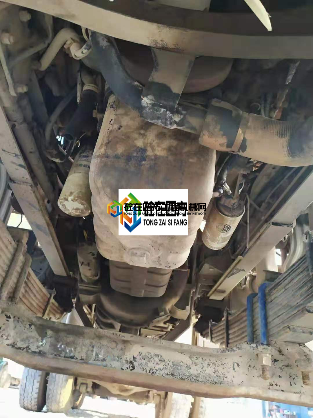 https://images.tongzsf.com/tong/truck_machine/20210616/160c9a0f1dbef2.jpg