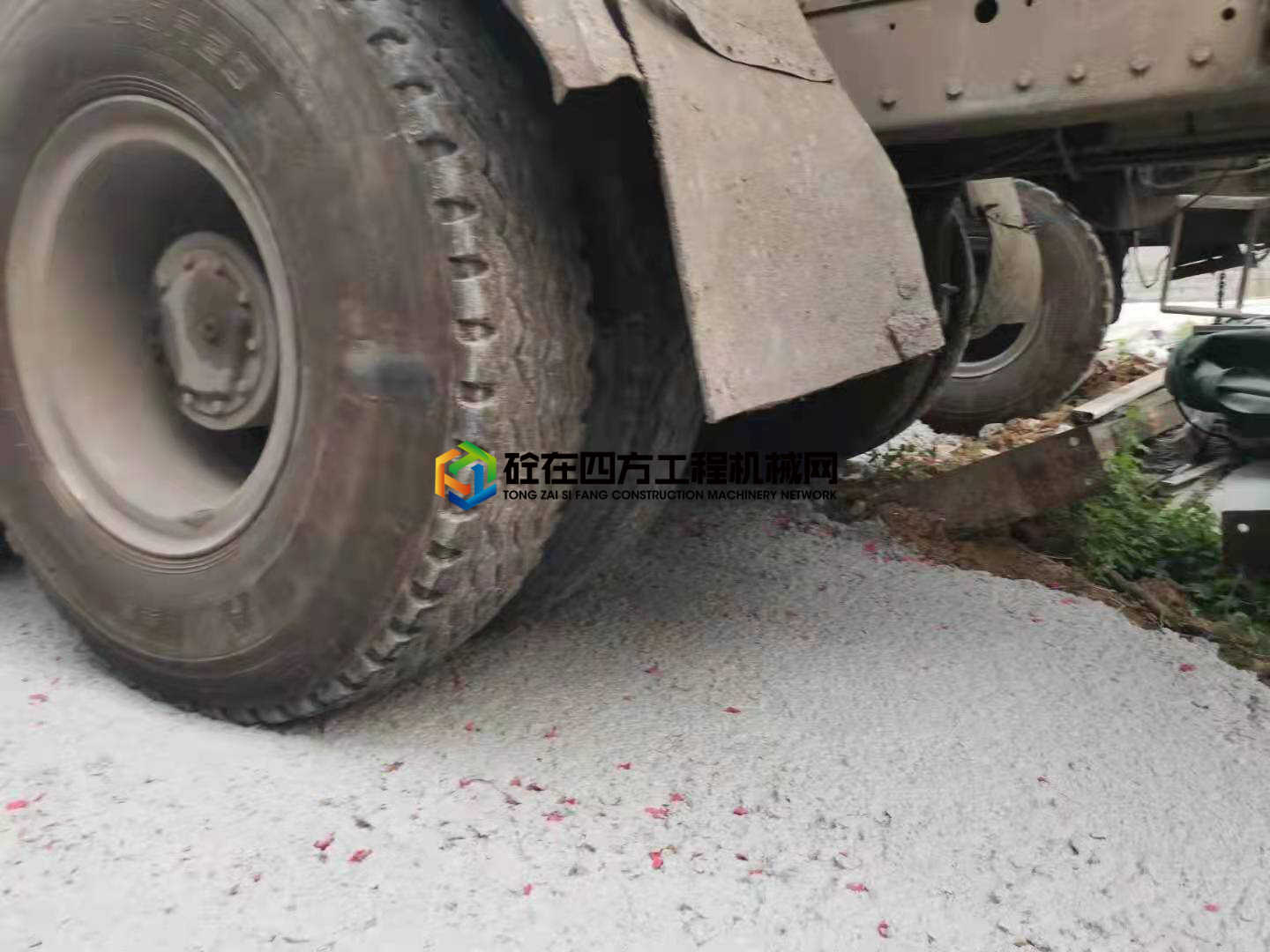 https://images.tongzsf.com/tong/truck_machine/20210617/160cabdd04be9d.jpg