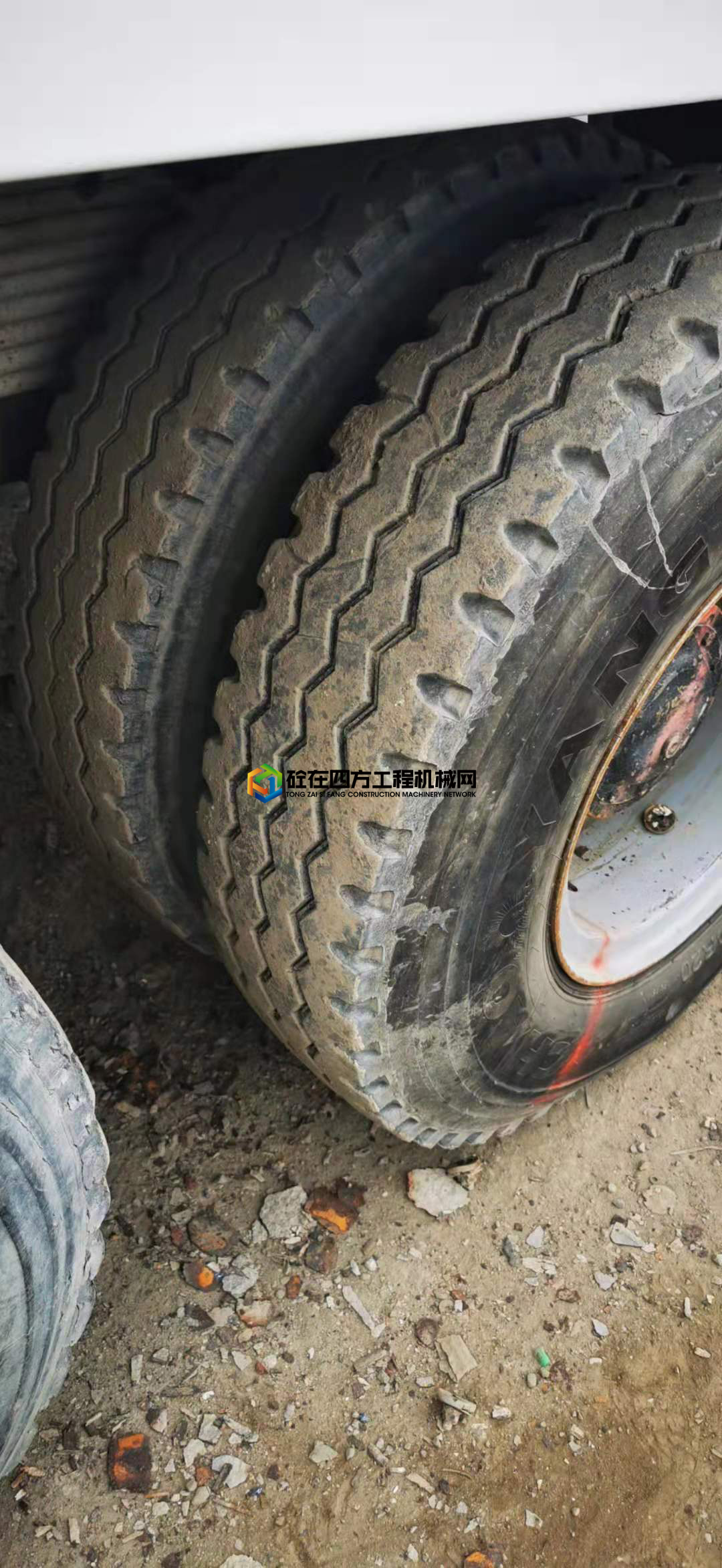 https://images.tongzsf.com/tong/truck_machine/20210617/160cac088f0898.jpg