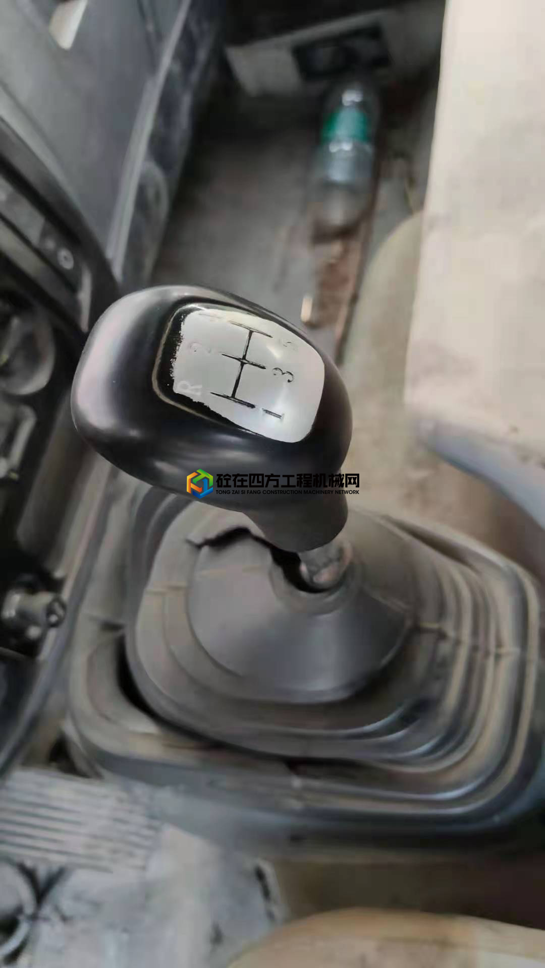 https://images.tongzsf.com/tong/truck_machine/20210617/160cac4a4347fd.jpg