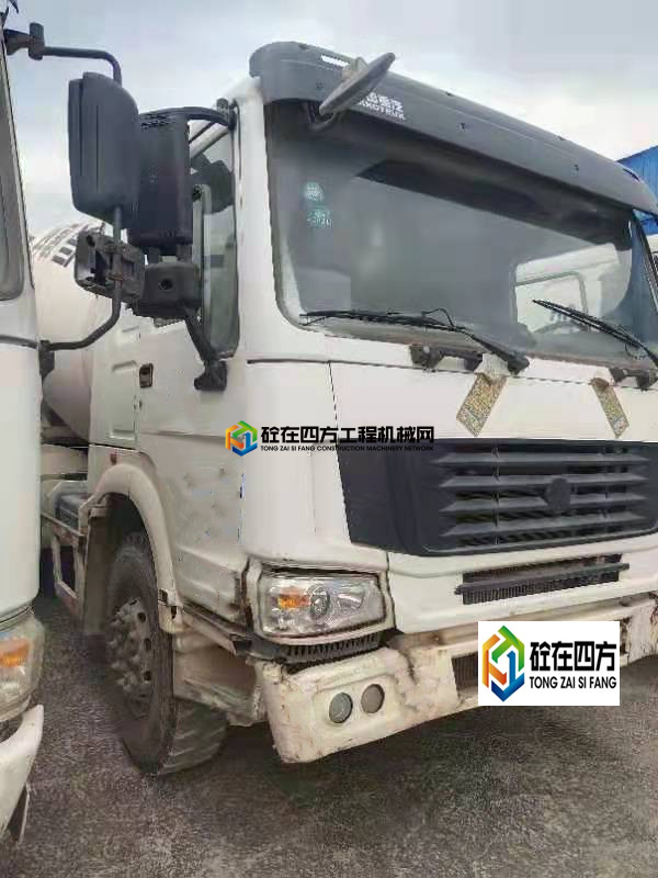 https://images.tongzsf.com/tong/truck_machine/20210617/160cae8bd51344.jpg
