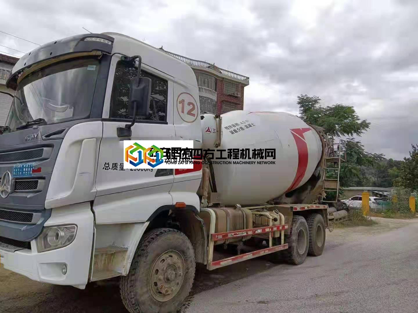 https://images.tongzsf.com/tong/truck_machine/20210617/160caec1052ce2.jpg