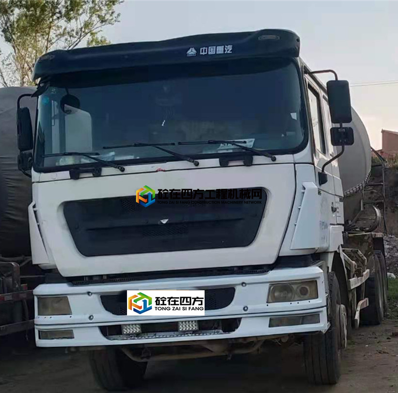https://images.tongzsf.com/tong/truck_machine/20210618/160cc04dcecc80.jpg