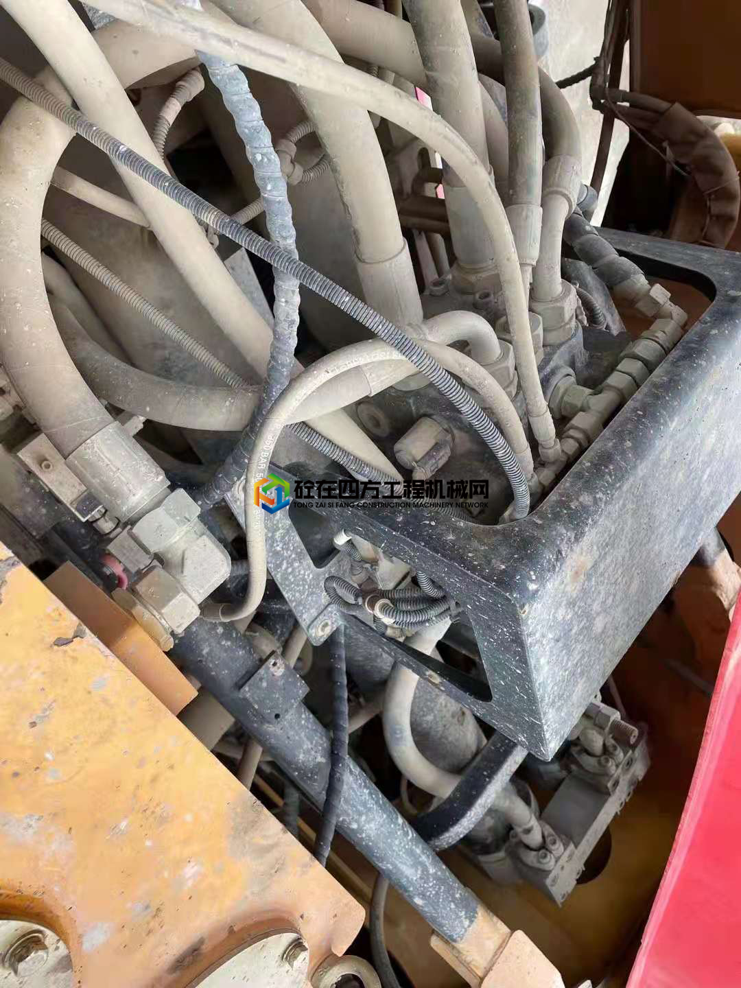 https://images.tongzsf.com/tong/truck_machine/20210618/160cc4a3488d08.jpg