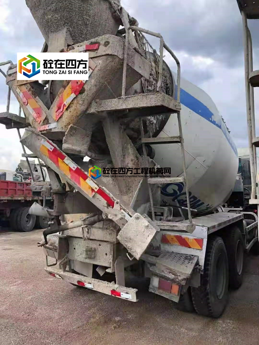 https://images.tongzsf.com/tong/truck_machine/20210618/160cc54116ce1e.jpg