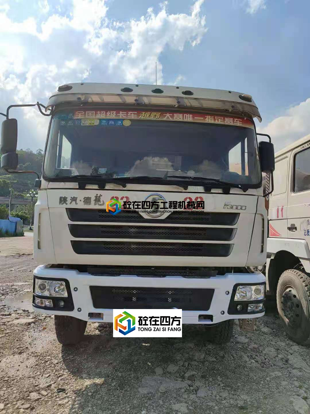 https://images.tongzsf.com/tong/truck_machine/20210618/160cc66759f8dc.jpg